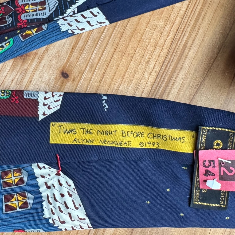 Twas the Night Before Christmas Tie - Picture 4 of 4